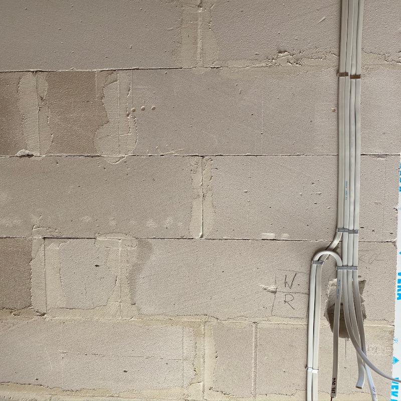 Prosta i niezawodna instalacja elektryczna w domu jednorodzinnym